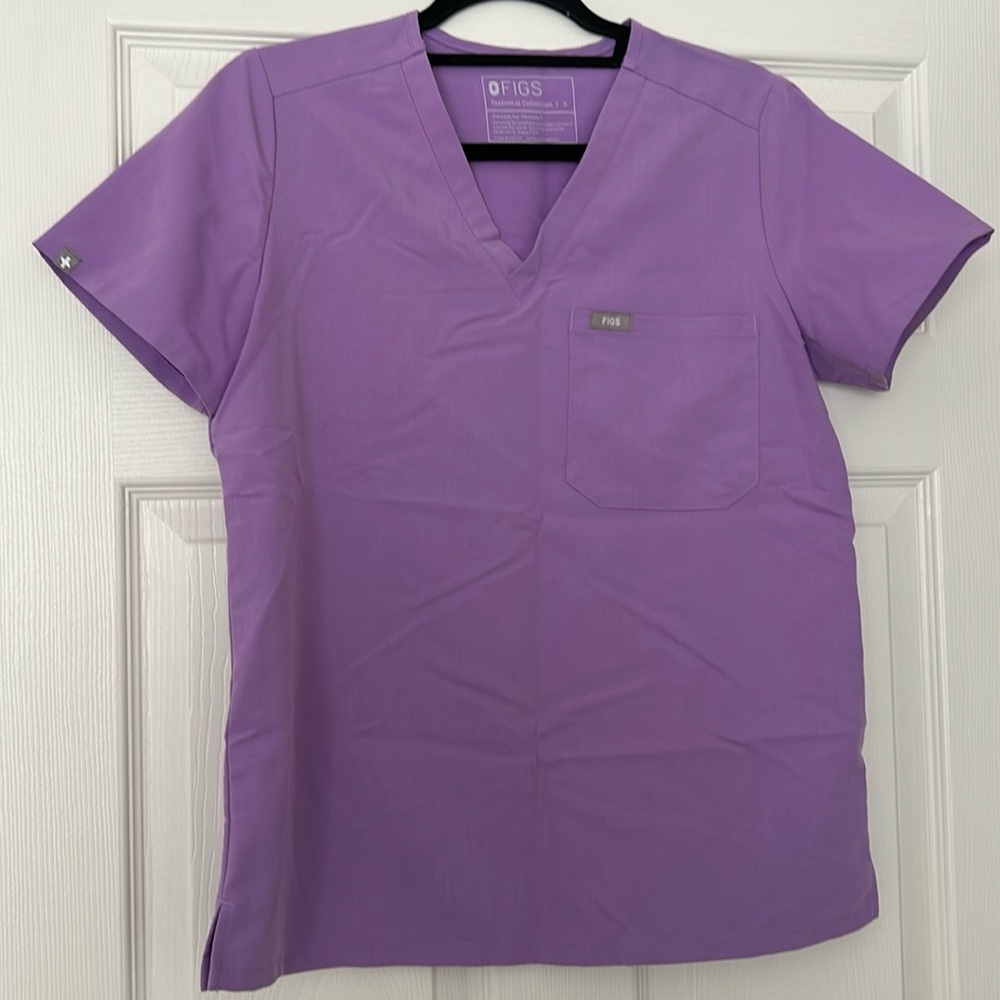 Figs Caterina scrub top *LIMITED EDITION COLOR*